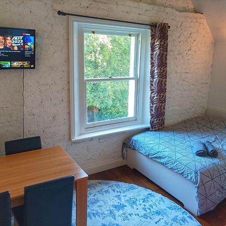 Mezzanine Style Studio Apartment 8 London Ngoại thất bức ảnh
