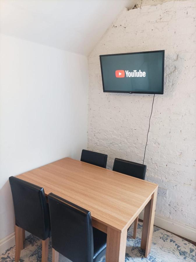 Mezzanine Style Studio Apartment 8 London Ngoại thất bức ảnh